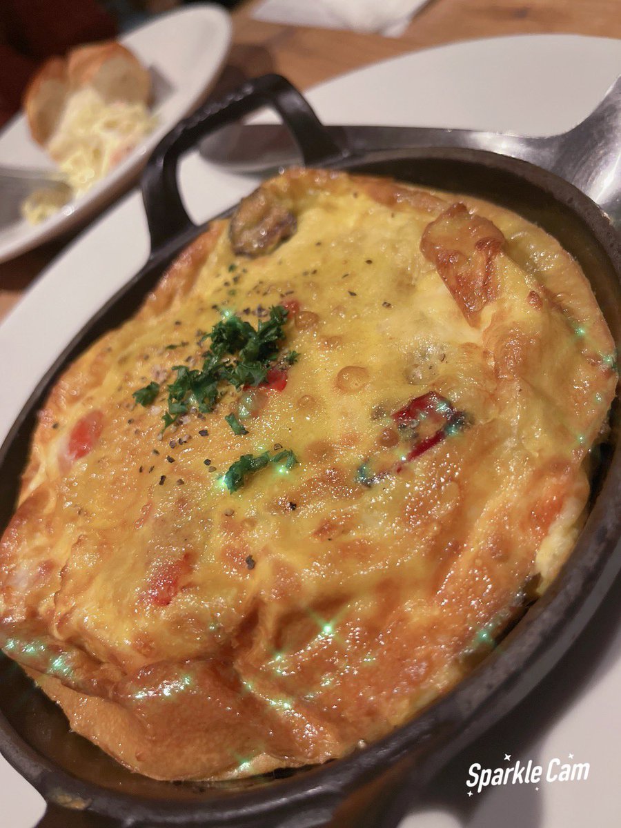 missing_kitty's tweet photo. モロッコ料理店でディナー https://t.co/4mqM5vZEHp