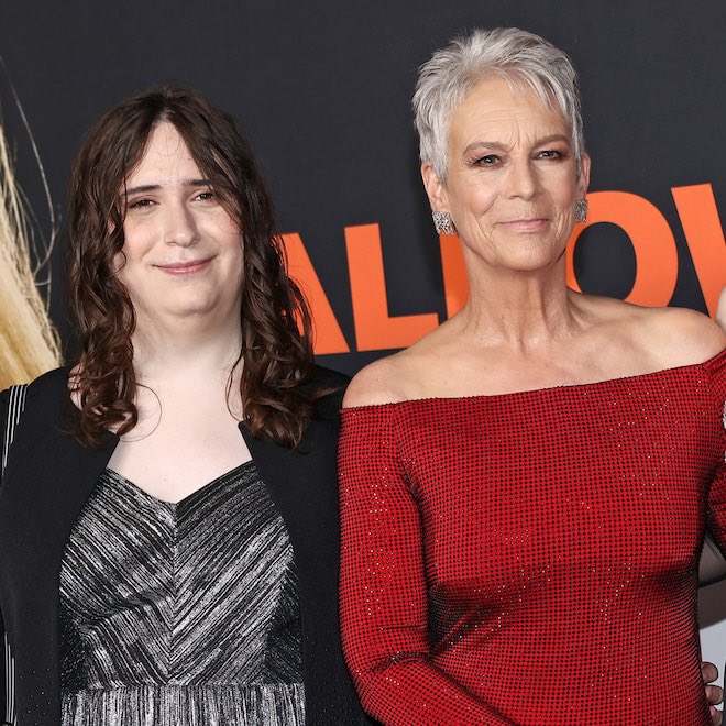 GossipRoomOff's tweet photo. 🚨 Jamie Lee Curtis rend hommage à sa fille transgenre :

"L'amour est l'amour. L'amour d'une mère ne connaît pas de jugement. En tant que mère, je suis en totale solidarité avec mes enfants alors qu'ils avancent dans l'univers comme leur moi authentique avec leur propre esprit, corps et idées. En ce jour de visibilité trans ma fille et moi sommes visibles." (via Instagram)