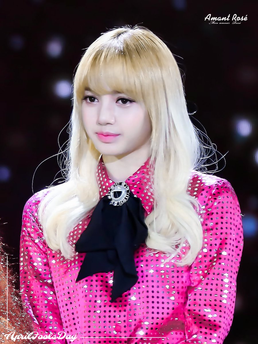 Amant_Rose_'s tweet photo. AprilFoolsDay🫠

#AprilFoolsDay 
#블랙핑크      #LISA 
#BLACKPINK        @BLACKPINK https://t.co/ufvthzKGRm