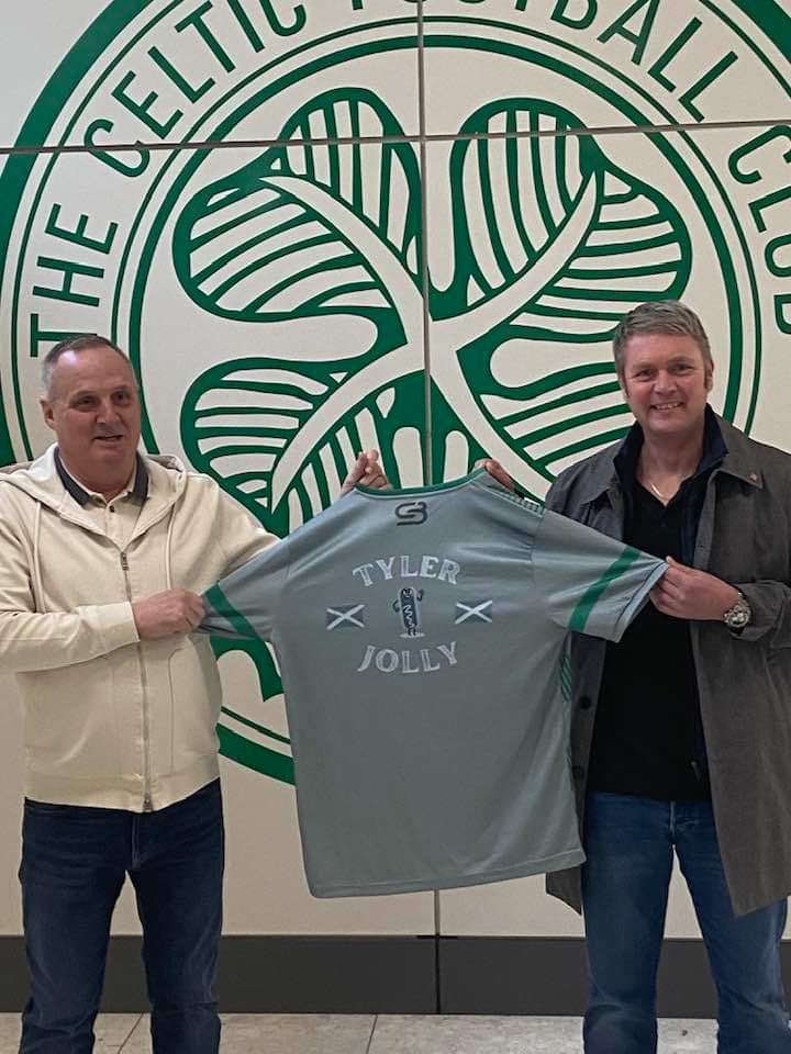 Team Tyler off to Dublin for his 1st professional fight