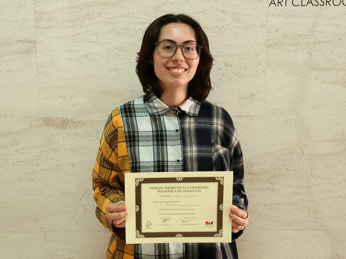 IES Marqués Comares tweet media