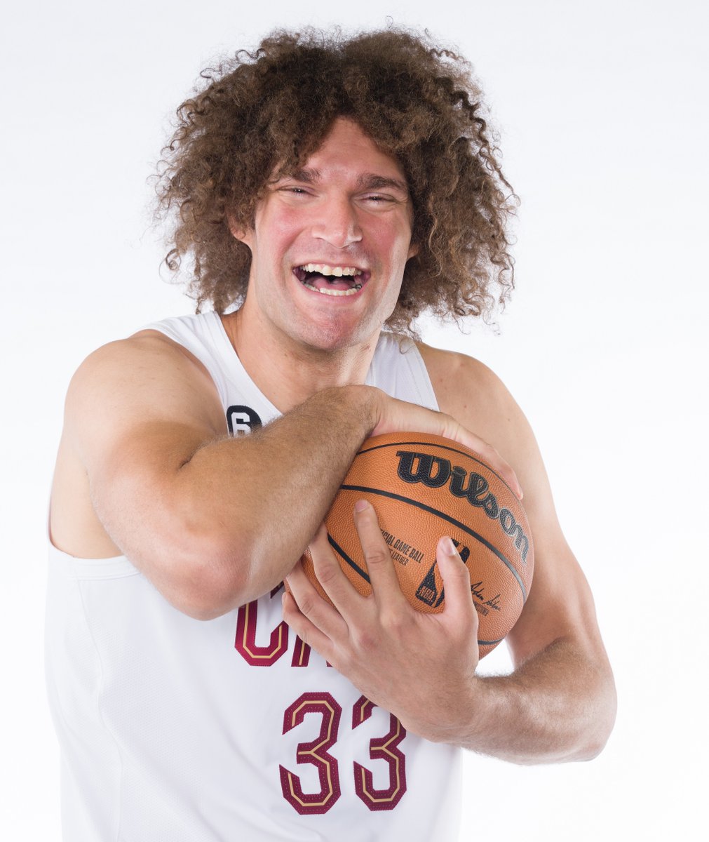 Join us in wishing @rolopez42 of the @cavs a HAPPY 35th BIRTHDAY! #NBABDAY