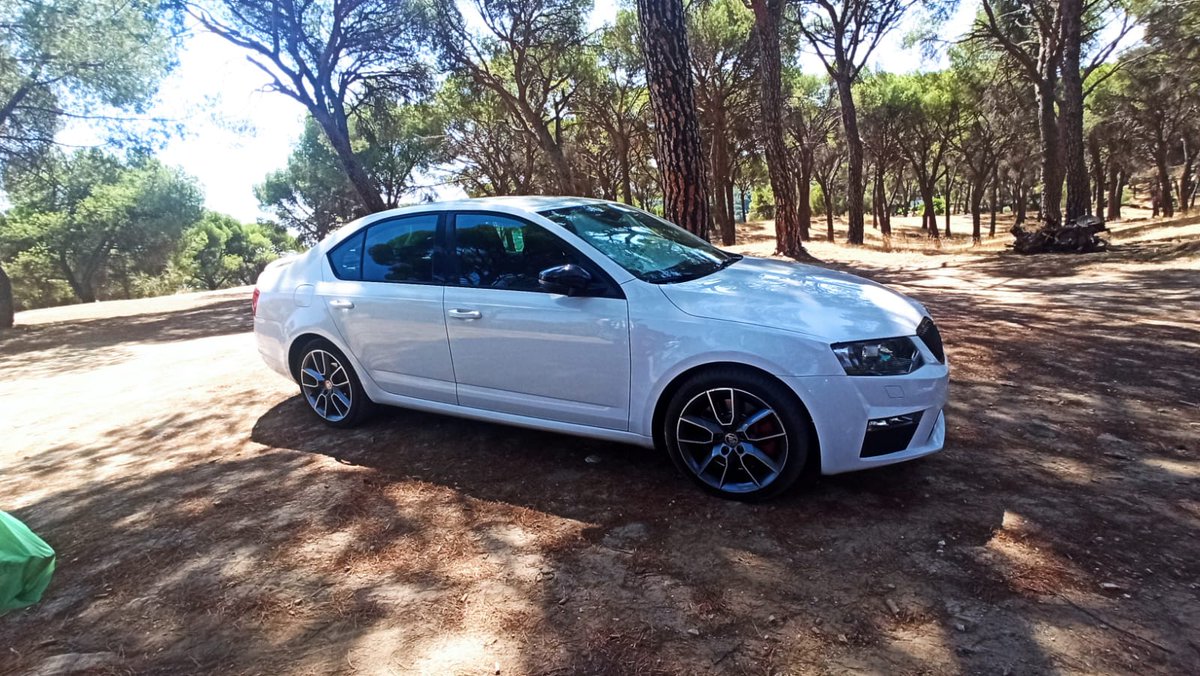 Mati_GF3's tweet photo. @skoda_es MK3 2015! 😎 https://t.co/RLXRBkRXnK