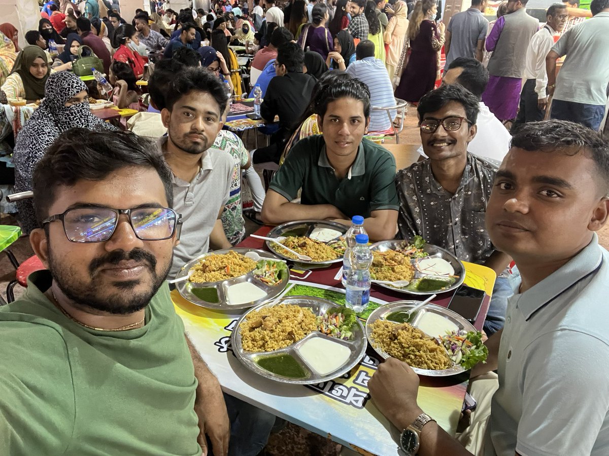 ani_soft_bd's tweet image. #Ifter  with Maruf bhai