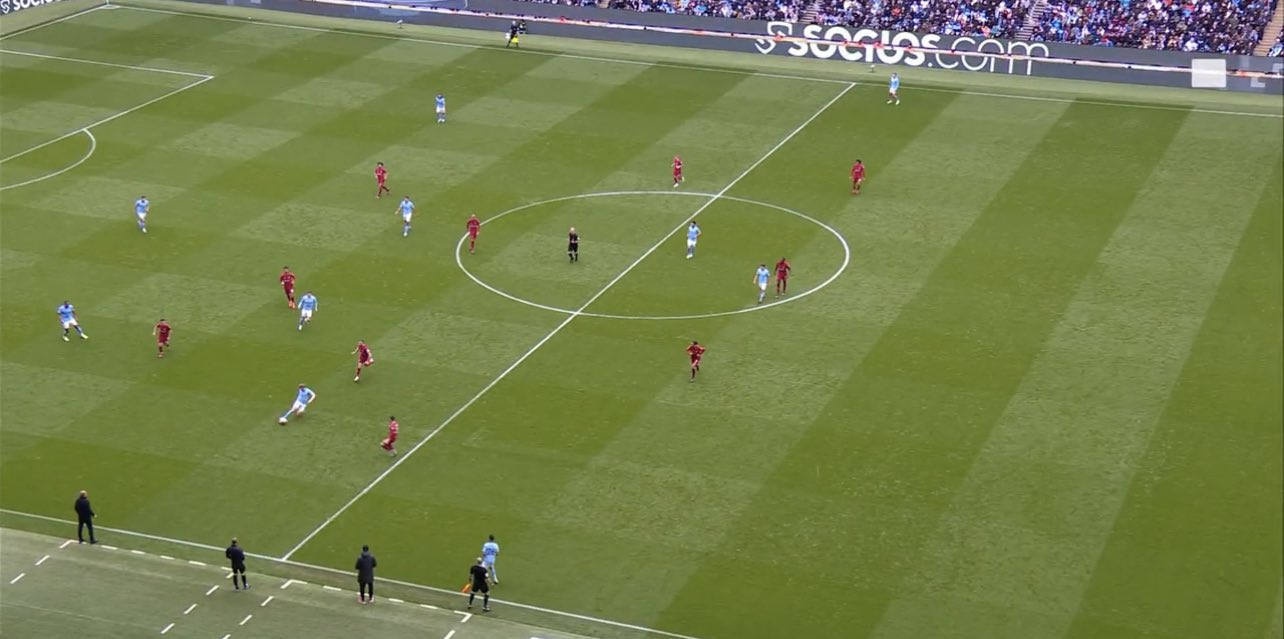 FsoKKl6XsAEItQ-?format=jpg&name=large