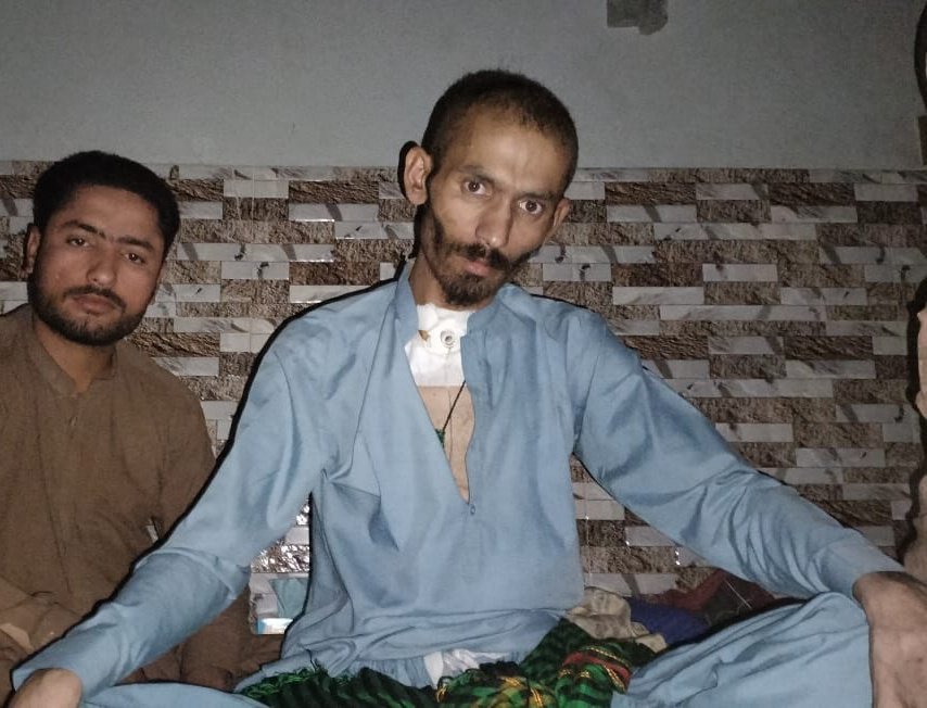 This boy in my relatives is suffering from thyroid cancer. His family has sold all of their properties for his treatment but that wasn't enough so i wanted to tweet about it here. Your little donation can save someone's life and it will be Sadqa-e-Jariya for you.