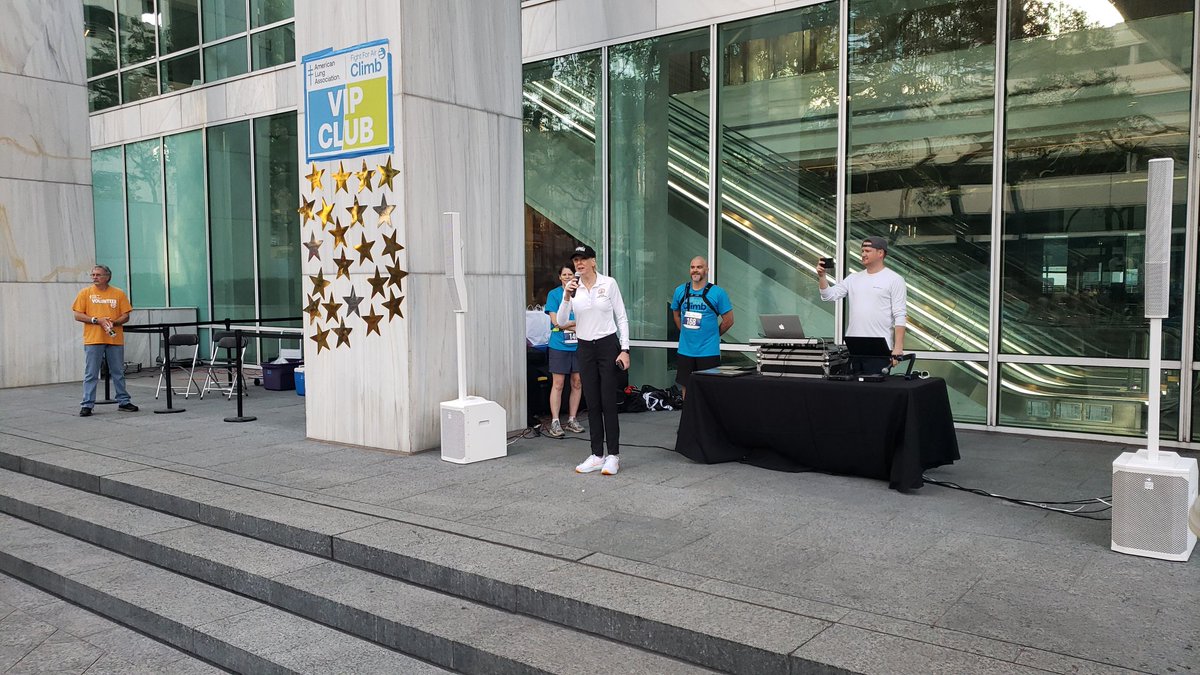 bampac29's tweet photo. Amazing turnout so far as there is expected to be about 900+ to show and climb today! I climb for all for my grandparents who passed from lung cancer @LungAssociation #WhyIClimb https://t.co/sIkbSovWJ2