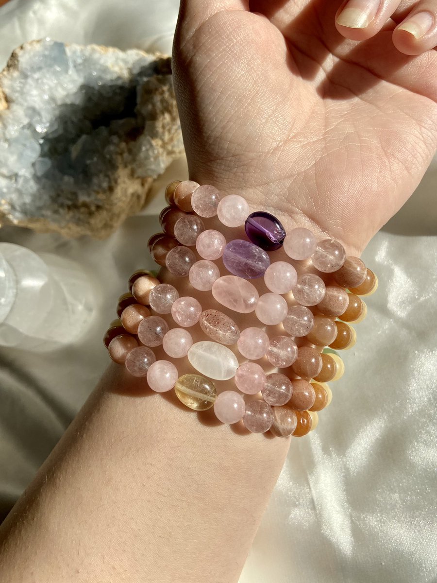 theancientsshop's tweet photo. I’m only a sale away from my goal and these babies are still waiting for their new homes hehe👀

When you can’t choose a single crystal choose a whole rainbow🌈 https://t.co/16SDD30Orf