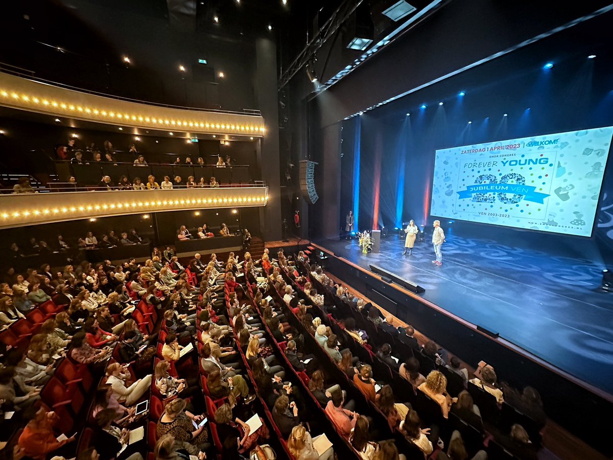 Vandaag spraken wij op het EMDR congres over EMDR bij persoonlijkheidsstoornissen. Wij hebben de laatste wetenschappelijke inzichten omtrent traumabehandeling bij persoonlijkheidsstoornissenen en geven. Wij willen de behandeling van deze doelgroep tot een succes te maken.