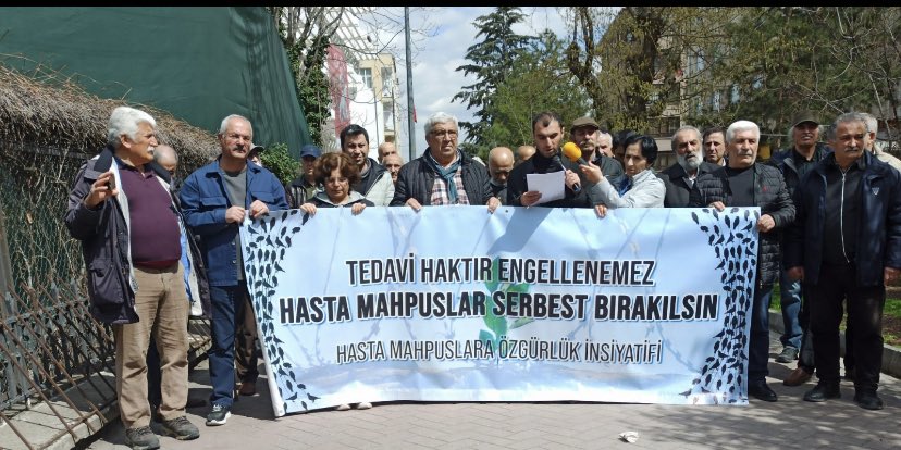 ihdankara's tweet photo. Hasta Mahpus Mehmet Emin Çam için yaptığımız basın açıklaması.
#HastaMahpuslaraÖzgürlük
#MehmetEminÇam https://t.co/TxwtjHUfDD