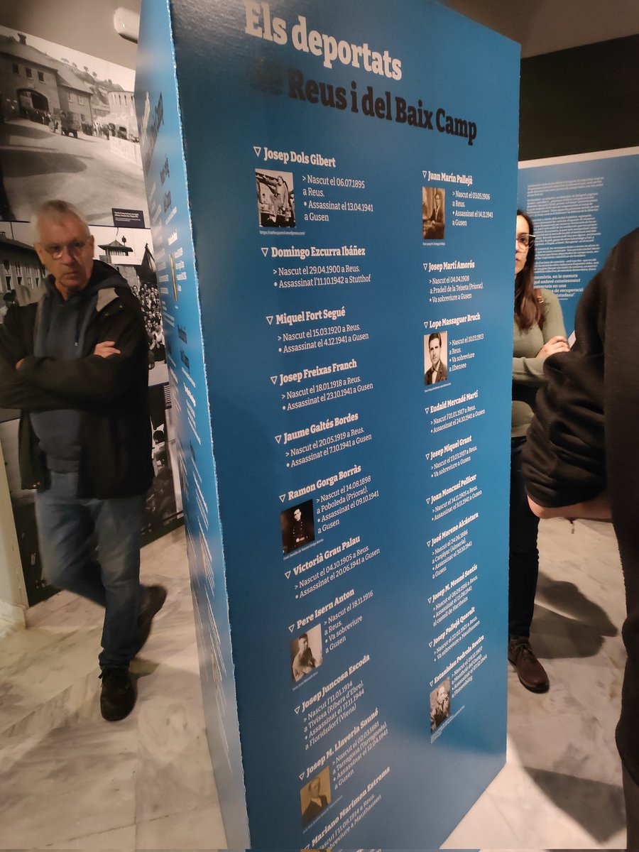 Mentre V🤮X difon odi a 4 gats, un grup de companyes ens hem apropat a l'exposició "Feixisme mai més! Del Baix Camp a l'infern dels camps nazis" al Museu Salvador Vilaseca. Em gaudit de la visita guiada i dels comentaris d'un dels responsables <a href="/JoanNavais/">Joan Navais Icart 🇵🇸</a>
