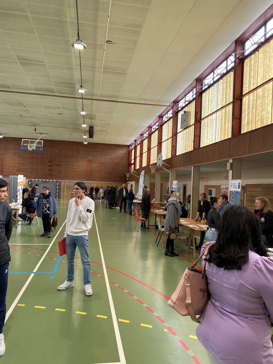 afkir45009's tweet photo. 🔜 En direct du forum de #neuvilleaubois , nous sommes là pour vous !
Venez voir les entreprises et partenaires pour trouver votre prochain job d’été.
@poleemploi_RCVL @patrick_boissy @Cath45RENAUD @CaroLeFloch45 https://t.co/AHoKrmxXEq