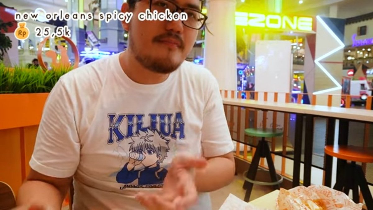 naufalthedude's tweet photo. THE FOUR HORSEMEN OF INDONESIAN FOOD REVIEWER
sebuah thread apresiasi https://t.co/t47fAL7kFr