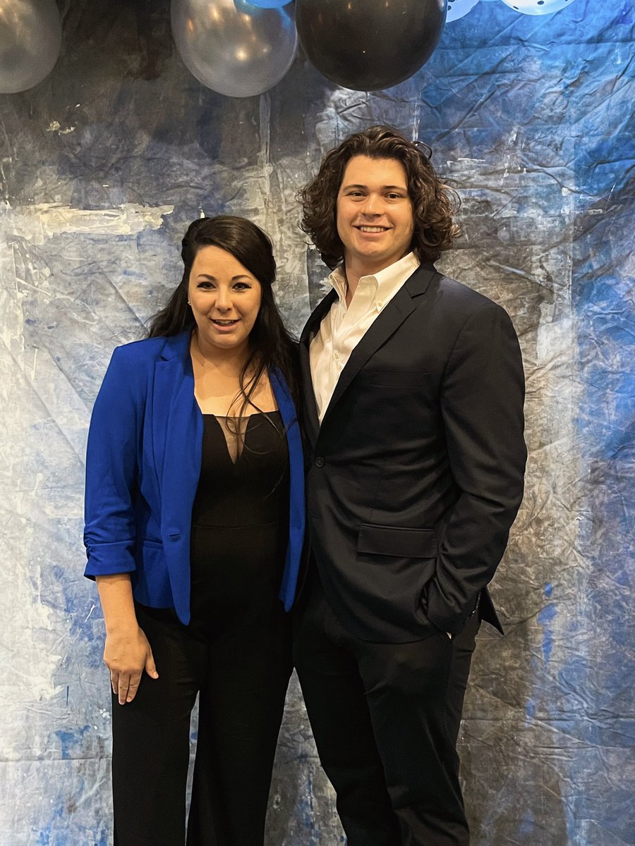 Sarah Carlile tweet media