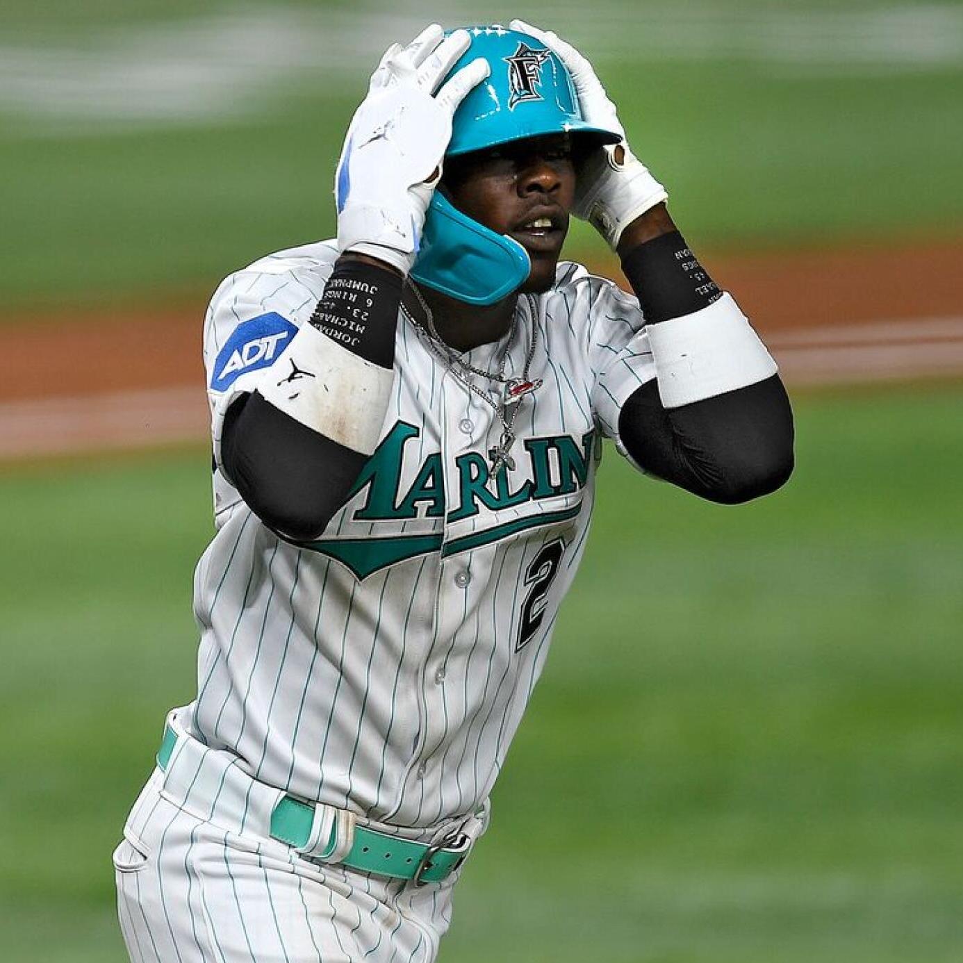 Jim Weber on X: Buddy, the @Marlins' throwback uniforms have aged like a  fine wine. 🍷😍  / X