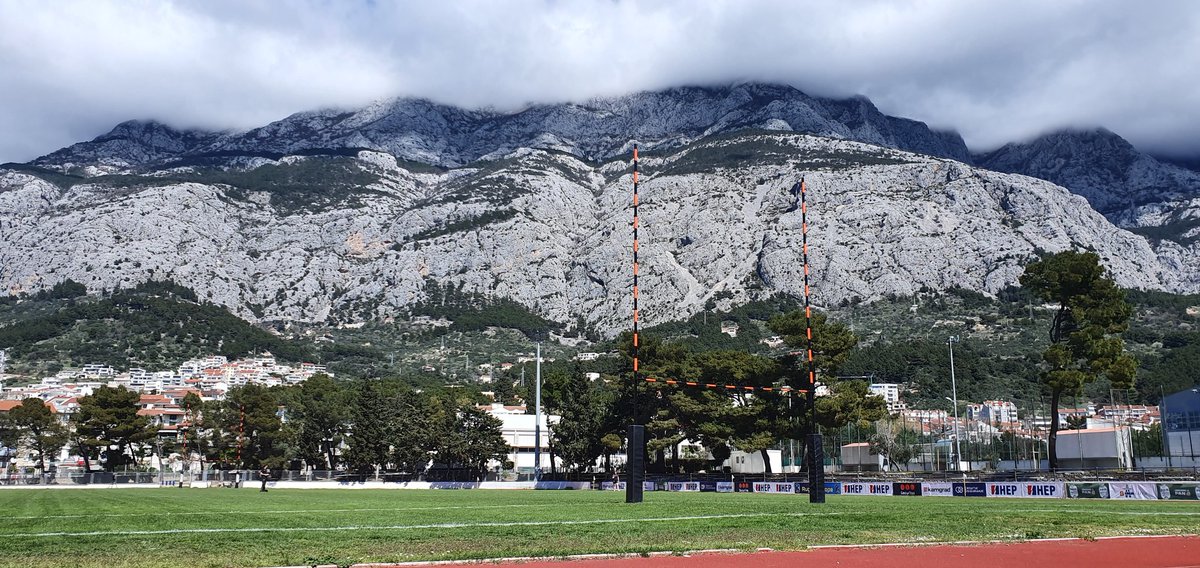 killianobrien23's tweet photo. Some backdrop for a rugby match...
@rugby_europe #croatia @SwissRugbyUnion https://t.co/hIVT3Xa3Gb