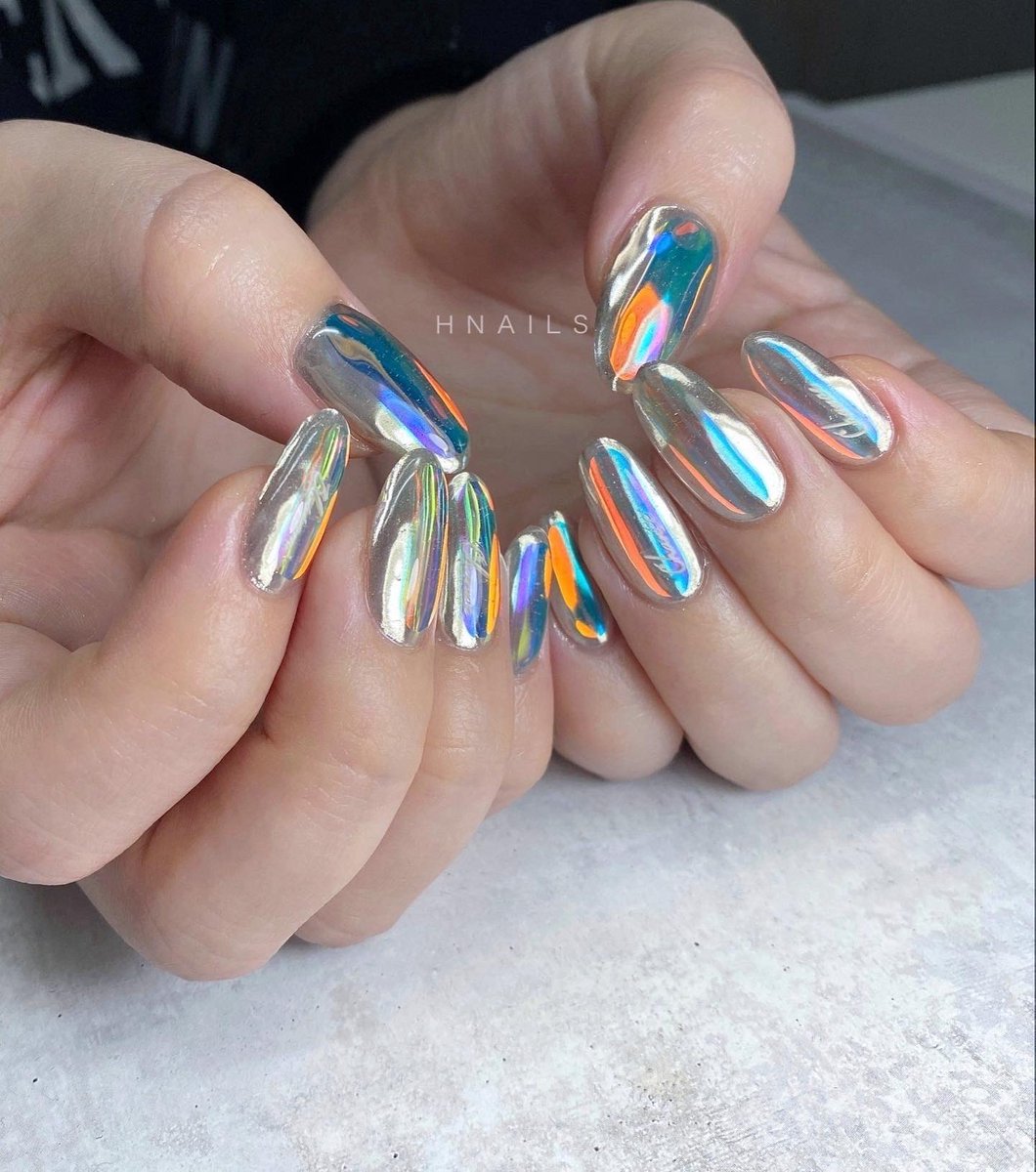 8na5_NAIL's tweet photo. 場所によって光り方が変化する https://t.co/mMB66D9jO4