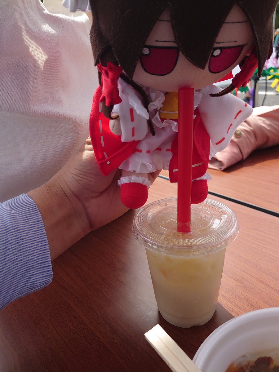 hakurei reimu cup red eyes 1girl ribbon trim ribbon-trimmed sleeves minigirl drinking straw  illustration images