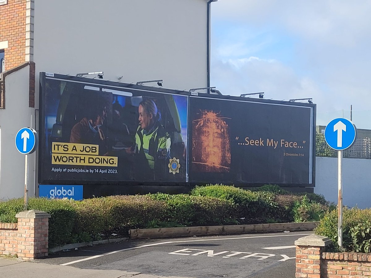 HLIIreland's tweet image. Holy Face Billboard Campaign 2023 is already here!! "All Glory to God" "Seek my Face"#Limerick #Teranure #Killester #HolyFace #BillboardCampaign2023