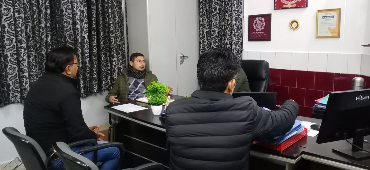 REAPUttarakhand's tweet photo. REAPPithoragarh: Today a meeting was held under the chairmanship of APD /DMM #USRL . Key discussion point were
#CLF registration
#CLF business plan
#Lakhpati didi
@basava_ias @nitikakh22 @SecyRDUK @CDO_Pithoragarh @UsrlmPithoragar @ganeshjoshibjp https://t.co/Y0mxn4HGJb