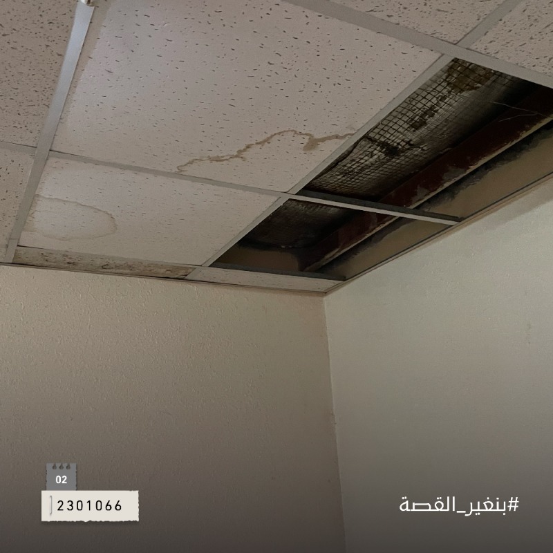 tarmeemCharity's tweet photo. قصتنا 10 | لحظة انكسار! 🏚️🍂

أبو فهد يعول (17) فرد من أسرته، بناته (2) يعانون من الفصام العقلي ويحتاجون عنايه خاصه، دخله ضعيف ما يغطي احتياجاتهم، وبيته قديم ما يحميهم من حر الصيف ولا برد الشتاء..

كل اللي يتمنى أبو فهد بيت يحمي أسرته
وبعطائكم #بنغير_القصة لقصة سعادة وفرح