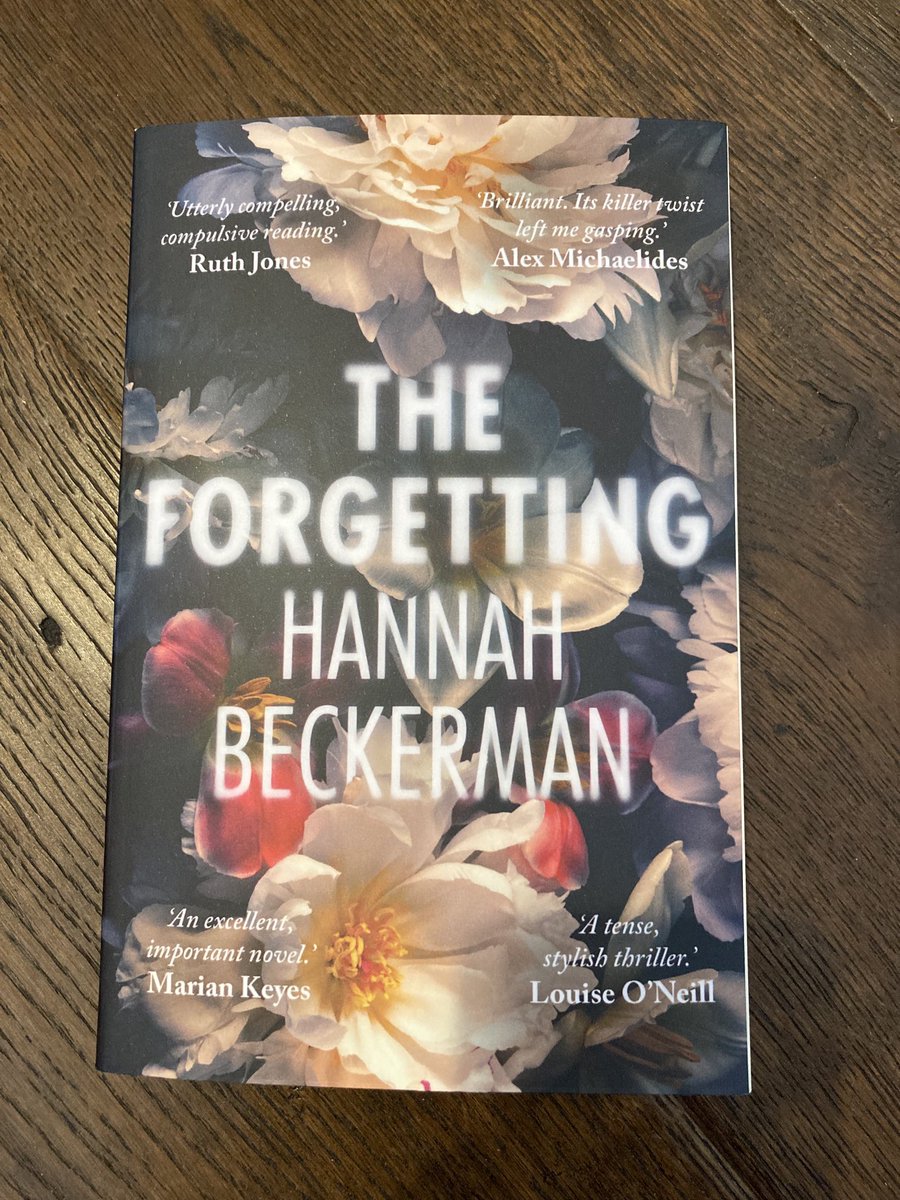fionamsharp's tweet photo. Happy Publication day โฆ@hannahbeckermanโฉ #TheForgetting this is superb devoured in one sitting easily 5 stars! https://t.co/CXvgOK9Nav