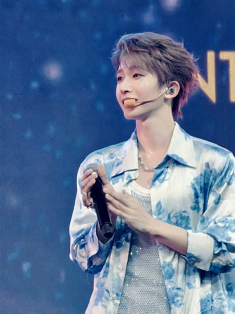 Liuyu_Fanclub's tweet photo. Hey, summer is here already! Are you there too? 

LiuYu in BKK
#LIUYU_GROWNUPinBKK
#INTO1_GROWNUPINBKK https://t.co/SzGzH3xOCV
