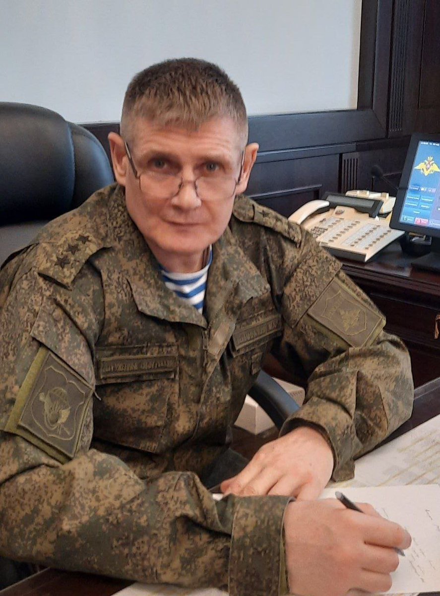 Игорь Лиепас on Twitter: "Командующий ВДВ Герой России генерал ...