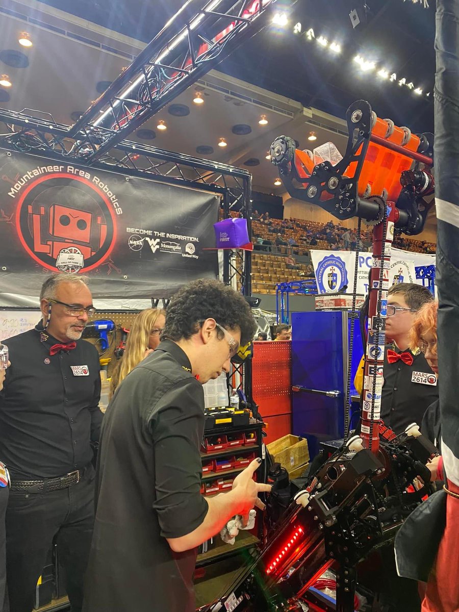 MARS wants to give a huge thank you to all of our sponsors! Our team wouldn’t be achieving what we have so far without your support! #martiansmakingadifference #smokymountainregional #omgrobots #stemsquad #WestVirginia #robots #FRC #STEM