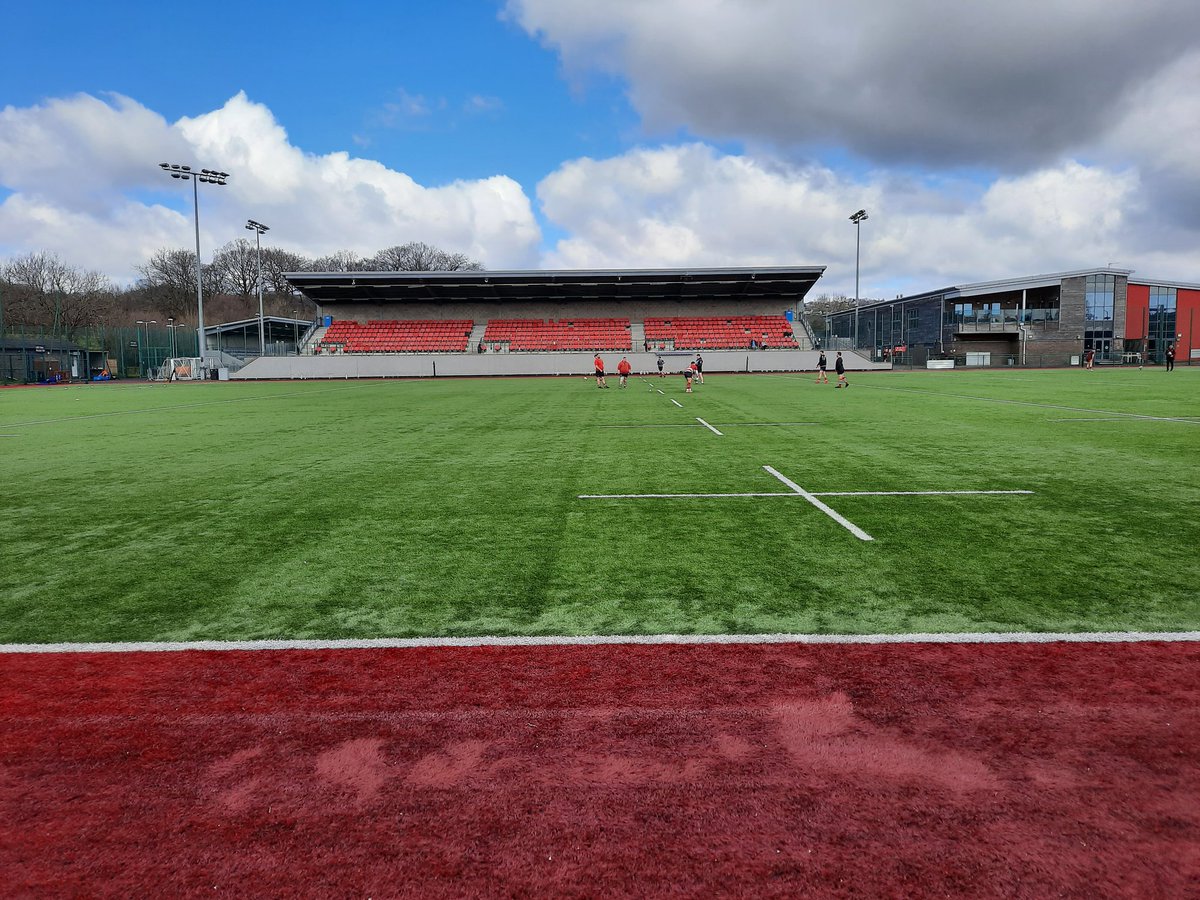daimogssoapbox's tweet photo. Out over in #YstradMynach @OakdaleRFC v @RfcAbergavenny @WelshRugbyUnion Div 2 ref #mentoring #coaching #advising 4G pitch @CaerphillyCBC @dragonsrugby facility, absolutely top draw what an outstanding facility!
#refsteam weather better here than way out west today #Aberaeron https://t.co/eHjxqkhuWs