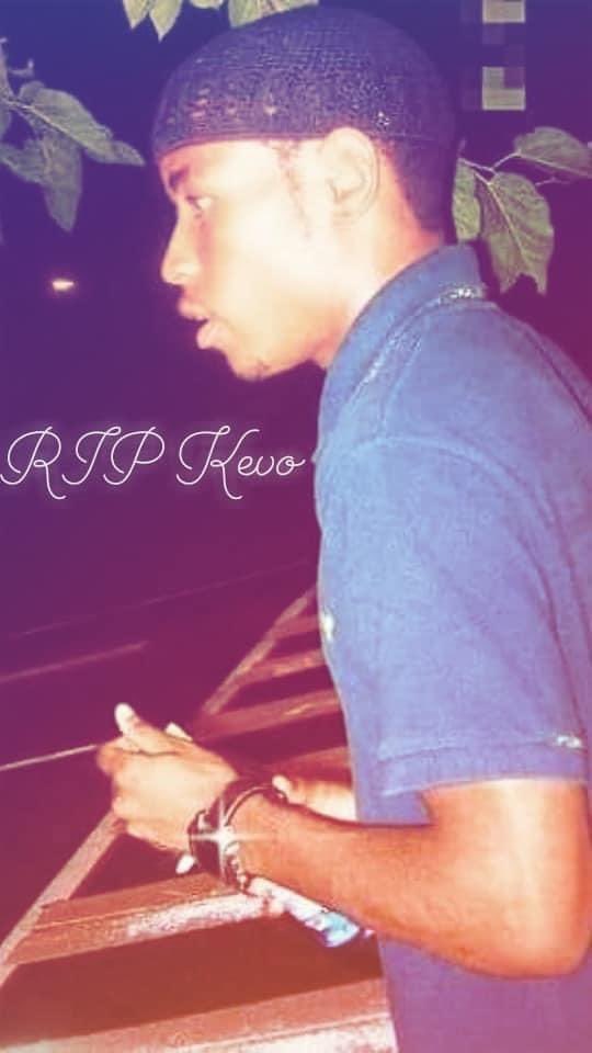 LONIECE's tweet photo. Screaming Happy heavenly birthday Kevinnnnnn...continue resting in peace i wish u were still here love. This man ain't play about me and even after death you still hold a place on my heart!!! https://t.co/0M3ijQmTDe