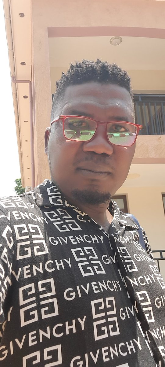 Mborimbuko Simon tweet media