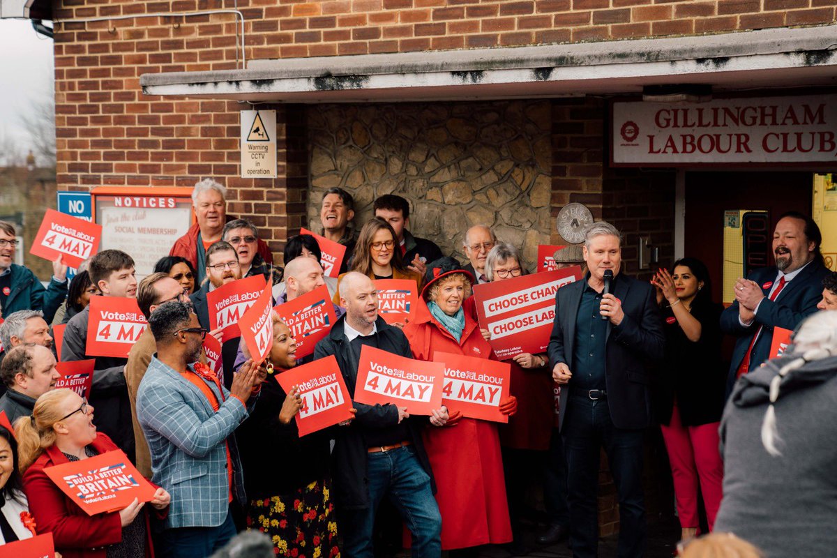 SELabour's tweet image. Today we welcomed @Keir_Starmer to Medway, to campaign ahead of the elections in May. 

After 13 years of Conservative failure, people in Medway and across the South East are ready for a change. 

On Thursday 4 May, #VoteLabour to #BuildABetterBritain