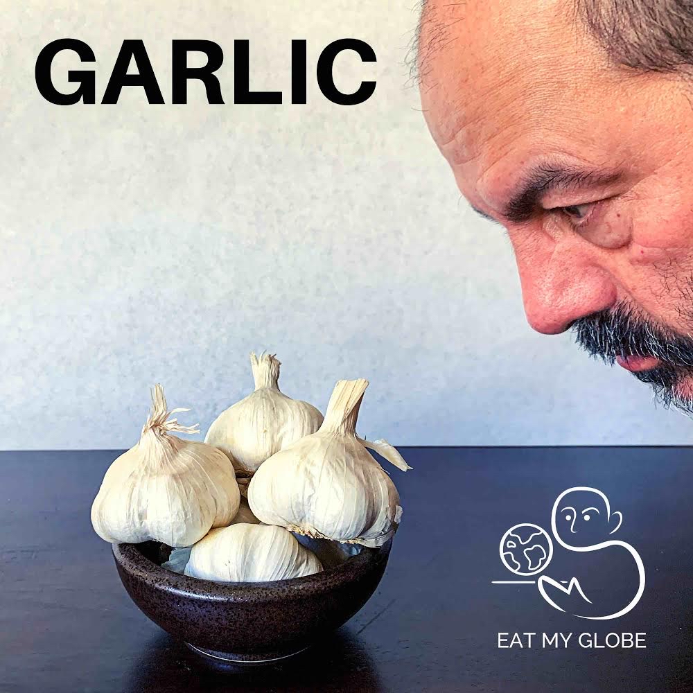 EatMyGlobePCast's tweet photo. Happy April and Happy National Garlic Month!
Celebrate with us and tune in to #EatMyGlobe to learn about the History of #Garlic 🧄
https://t.co/VFpcJYMr3c
OR
https://t.co/0XHI7HUBR0
#FoodHistory #NationalGarlicMonth #GarlicMonth https://t.co/17x9fSeLsq