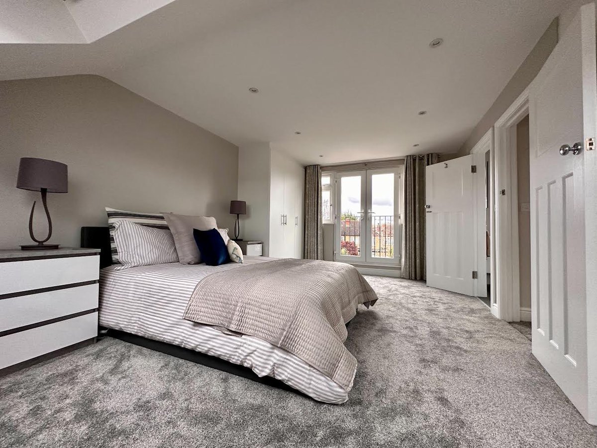 Graham Lee Carpets tweet media