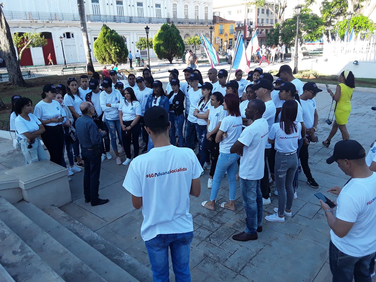 Arriba a la Heróica Matanzas el Destacamento #60AduanaSocialista #JuventudAduanera #AduanadeCuba
