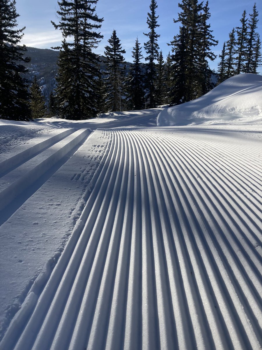 100% snowcat groomed. Trails look great after fresh snow yesterday and cold temps overnight. Come and get it, it will be the last  snowcat grooming of the season (today and tomorrow)