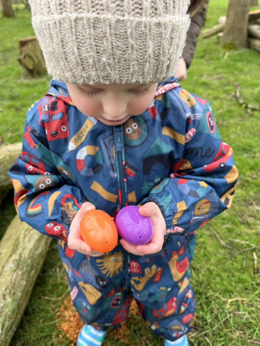 Falkie11's tweet photo. Someone had fun this morning at the #EasterEggHunt @ #Fallowfields in #Burmarsh #easter #Easter2023 #EasterBunny π£ πͺΊ π° https://t.co/HsuntH6468