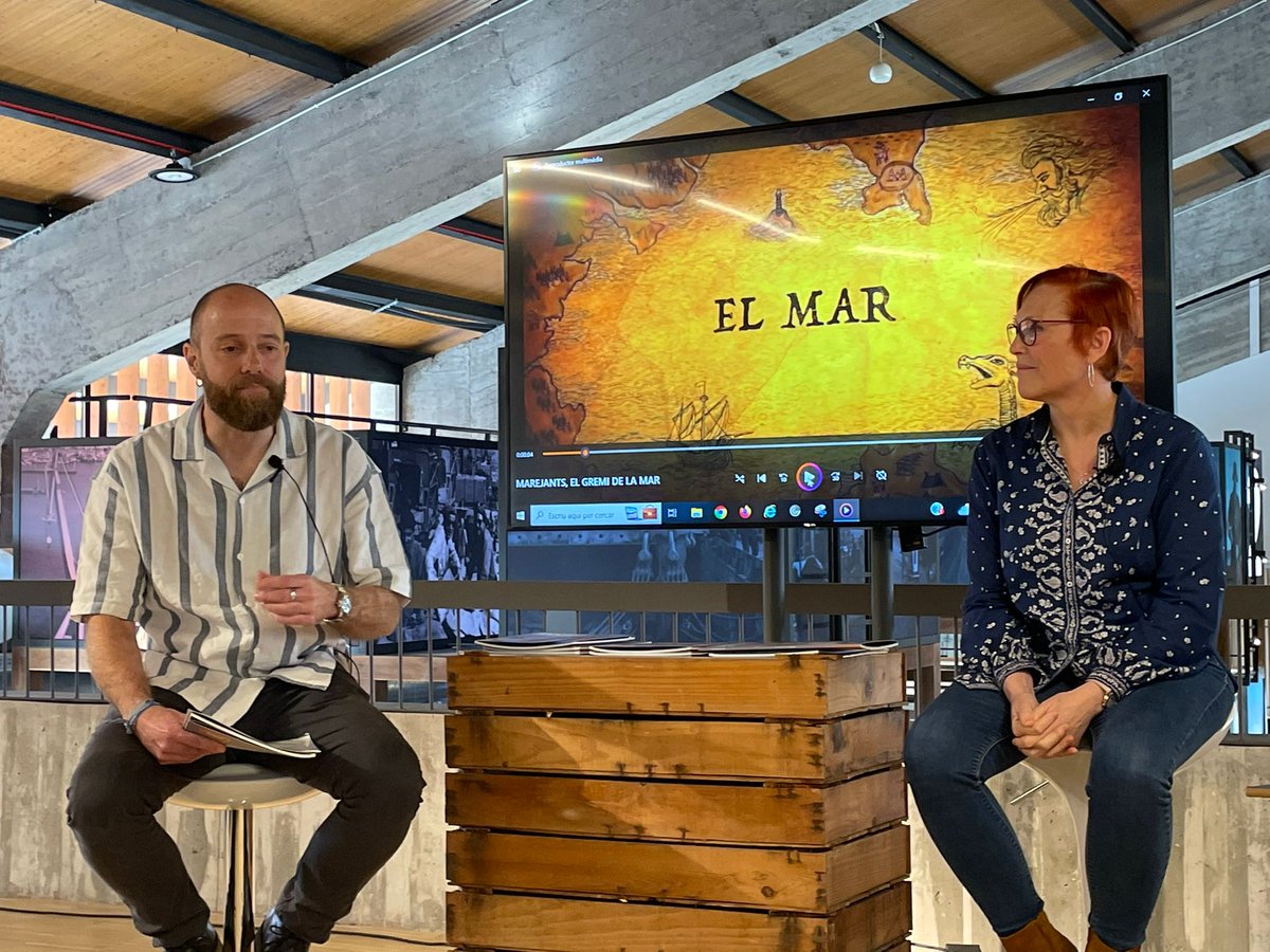 ARXIUPORT_TGNA's tweet image. Aquest migdia hem participat a la presentació del llibre Marejants, el gremi de la mar @marejants
de #joancarlesblanch al @museuporttgna 
Molt contentes de col·laborar en projectes de difusió de la història de les entitats de #Tarragona vinculades a la mar.
#marejants #història