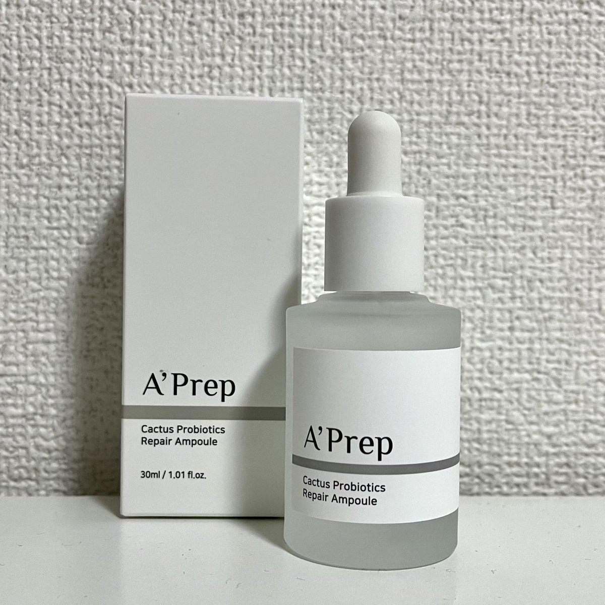 mapicosme's tweet photo. A´Prep 水分光彩 鏡アンプル
何度も鏡を見たくなるようなしっとり艶のある肌へ🪞
百年草エキスやプロバイオティクス等、天然自然由来成分のみで作られている低刺激高保湿アンプル!
とろみのあるテクスチャーでお肌がもっちりうるおう☺️
#Aprep #エイプレップ #韓国コスメ #韓国スキンケア #提供 https://t.co/J9gP5DCdic