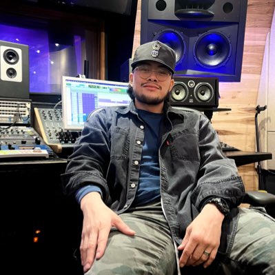 1Mixgod's tweet photo. #NewProfilePic https://t.co/LKwrNu06rR