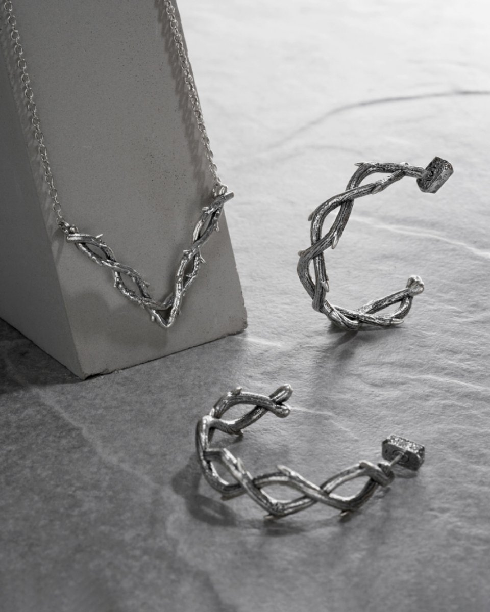 AskEmblaStore's tweet photo. Swipe to see our Elysian series – we made sure to enchant thorned, wooden details for your ethereally dark edge.

Shop the series at https://t.co/27XbxBZEOq.

-

#askandembla #askemblastore https://t.co/K0JFTDQeJS