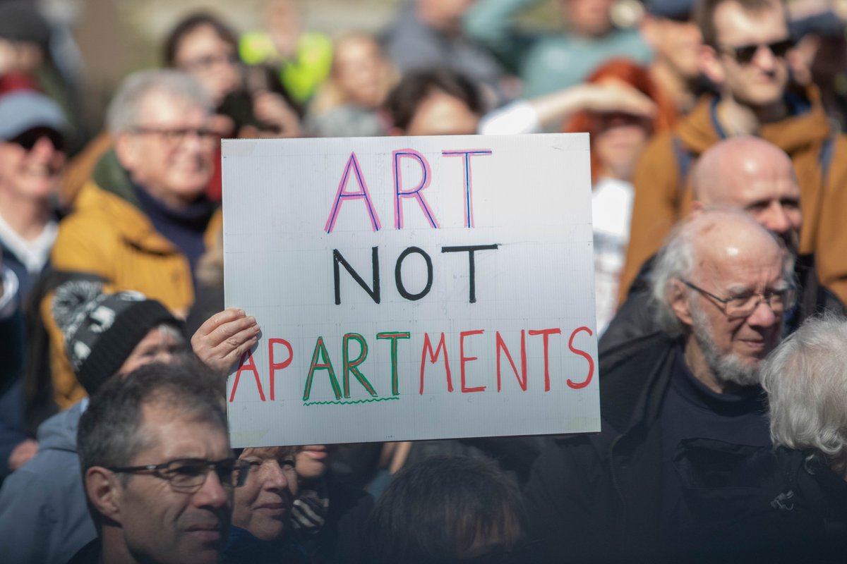 SaveReadingGaol's tweet photo. Here is some beautiful photographic evidence that people VERY MUCH CARE what happens to the Gaol, courtesy of the wonderful Caroline Gratrix @VIVAPhotography ๐๐ท 6/6
#savereadinggaol
#readingprison
#readinggaol
#rdguk https://t.co/kFwh9ACZnt