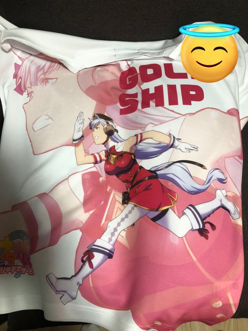 めっちゃ安い値段でゴルシのTシャツ売ってて買っちゃった!憧れのオタクファッションやる時に着る! 