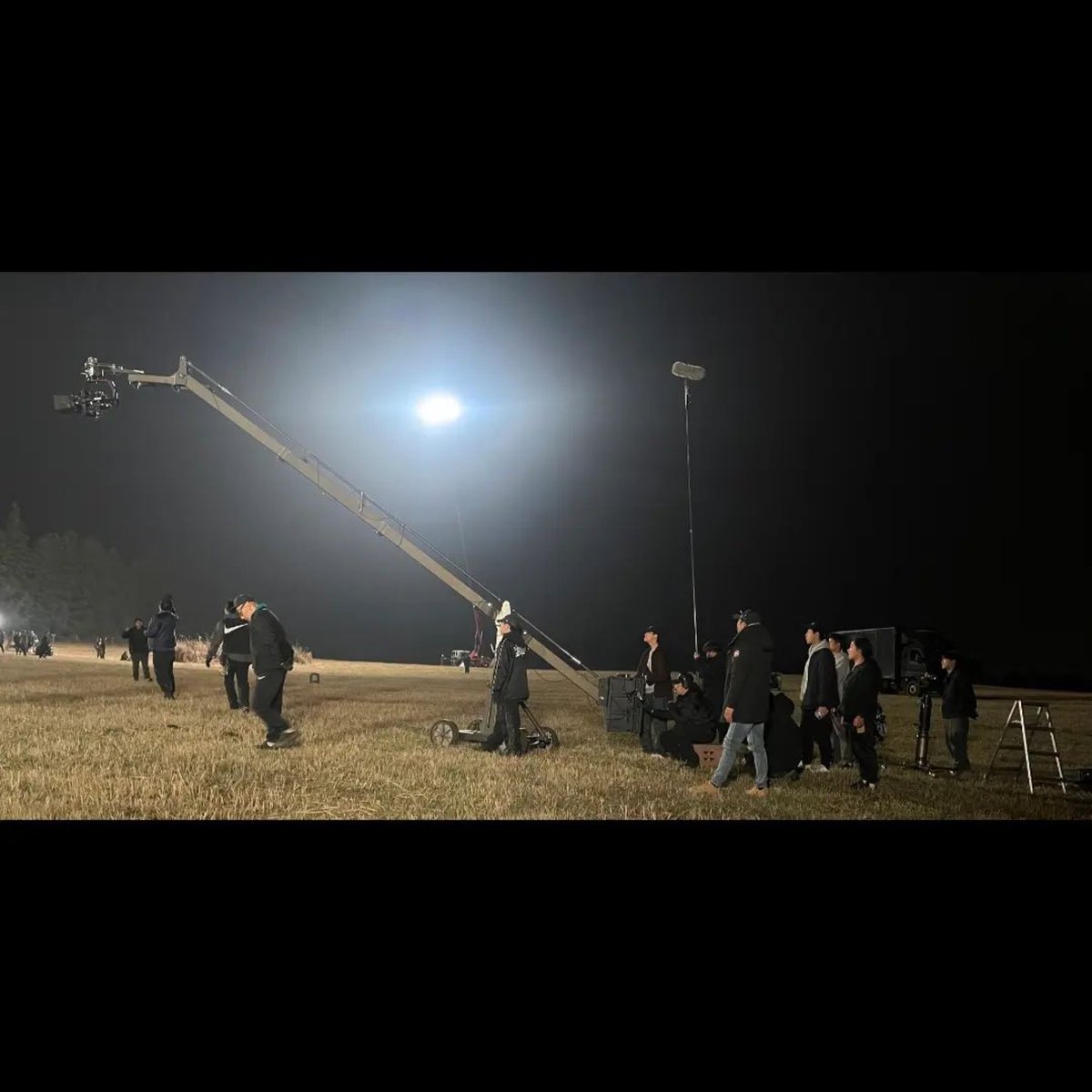 eMily28beBe's tweet image. #Repost @hanjin_vv
・・・
이제
하루하루가너무아쉽다

두번째
제주일기

함께할수있음에
항상감사합니다🙏

#아스달연대기시즌2
#CameraGrip
#GripTeam
movement
Operator

instagram.com/p/CqfnQ3HLgwZ/…