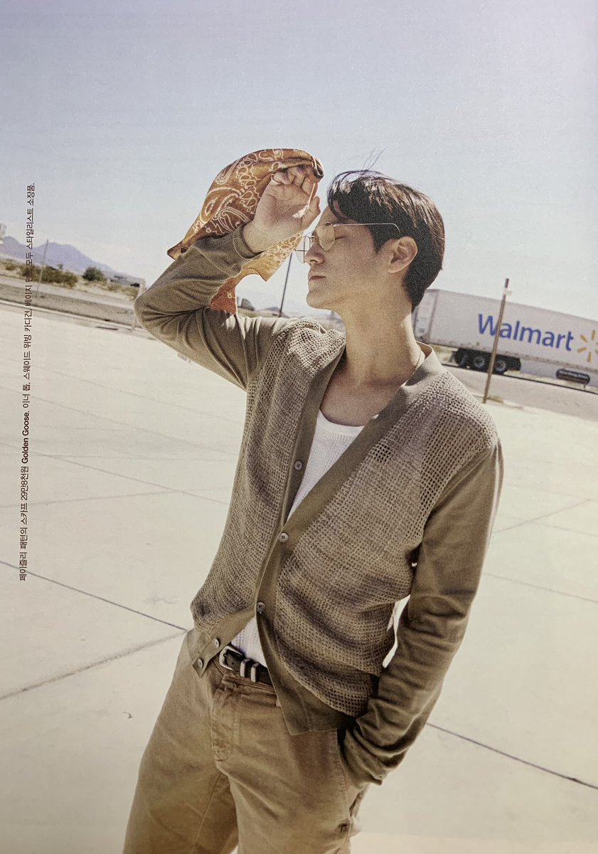 jungkookkee's tweet photo. i can imagine him smelling like oud #kimbum #kimbeom #leerang #sangbeom https://t.co/v0jBq0yKny