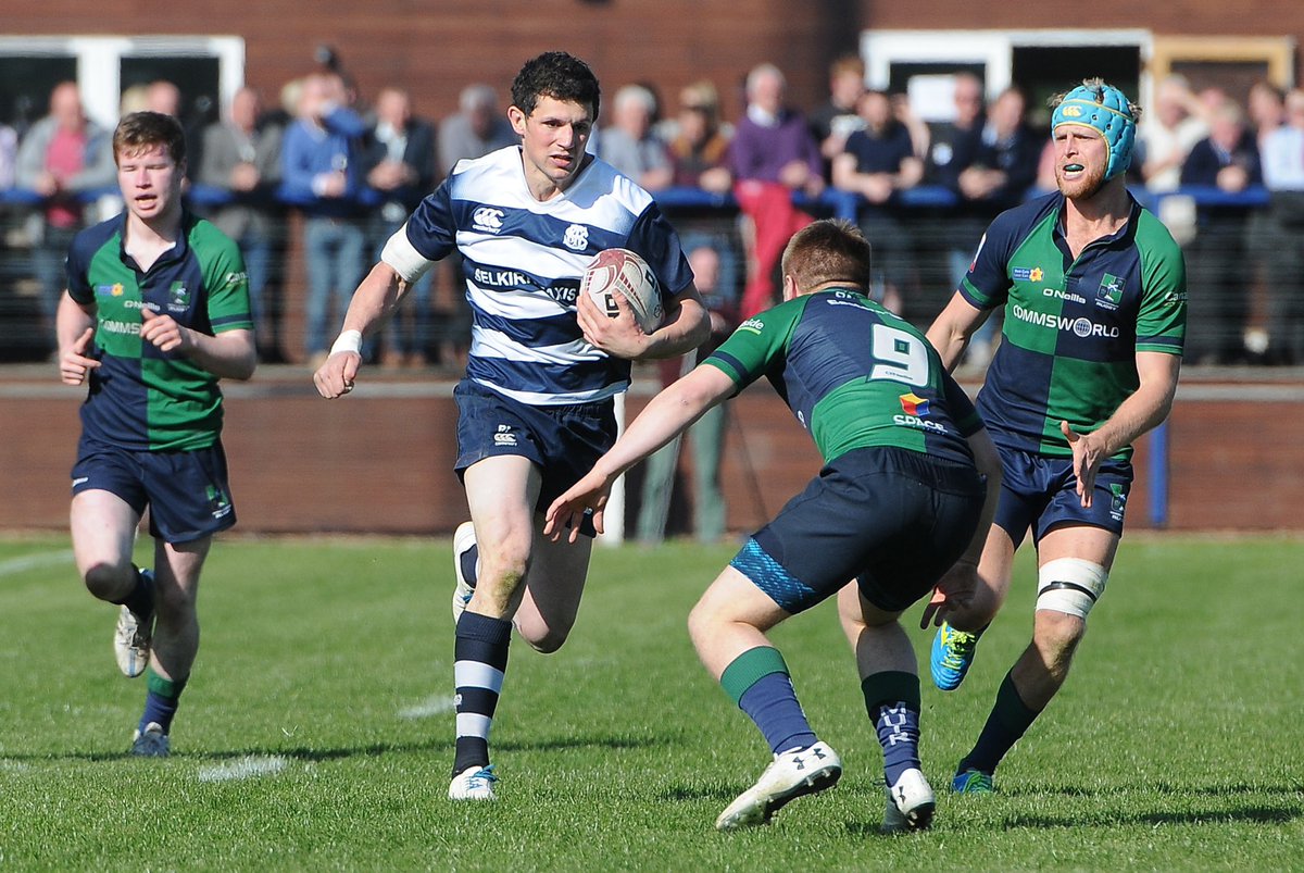 SelkirkRFCInfo's tweet photo. A massive Congratulations to Ross Nixon who will make his 300th appearance for Selkirk 1st XV today against Ayr.
Making his debut against Biggar on 27th August 2006 and has been a stalwart for Selkirk for 17 years.

Well done Ross  👏👏
🔵⚪️🔵⚪️ https://t.co/yWG9aHqqma
