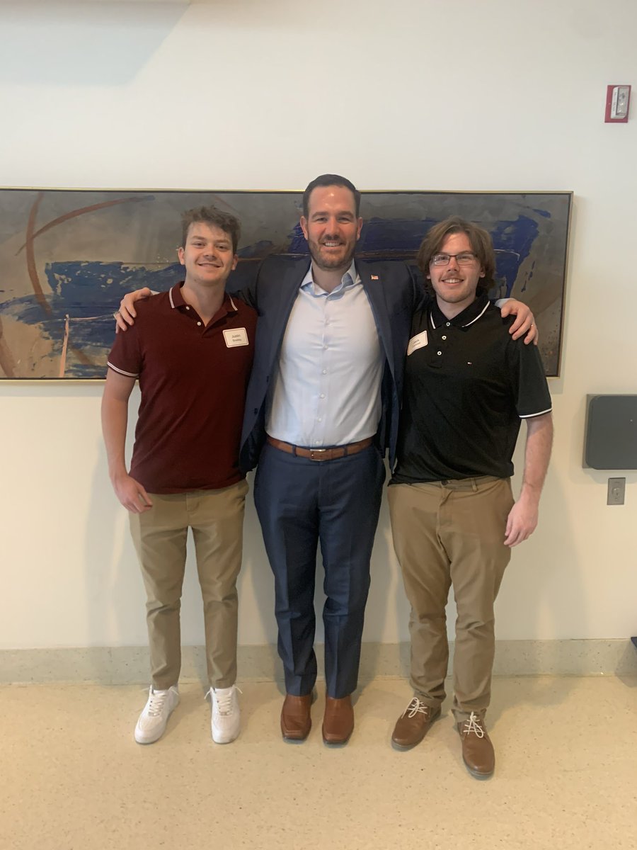 The entire <a href="/RossTuckerPod/">Ross Tucker Podcast</a> team together IN PERSON yesterday at <a href="/AndrewBrandt/">Andrew Brandt</a> fantastic <a href="/MooradSportsLaw/">Moorad Sports Law</a> Symposium!