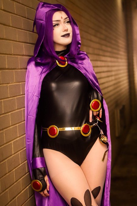 Raven On and Off 💜🥵 https://t.co/txogwNDaPB<a href="/tag/cosplayer"class="tags"><span>#cosplayer</span></a><a href="/tag/cosplaygirl"class="tags"><span>#cosplaygirl</span></a><a href="/tag/cosplayphotography"class="tags"><span>#cosplayphotography</span></a><a href="/tag/tarnished"class="tags"><span>#tarnished</span></a>