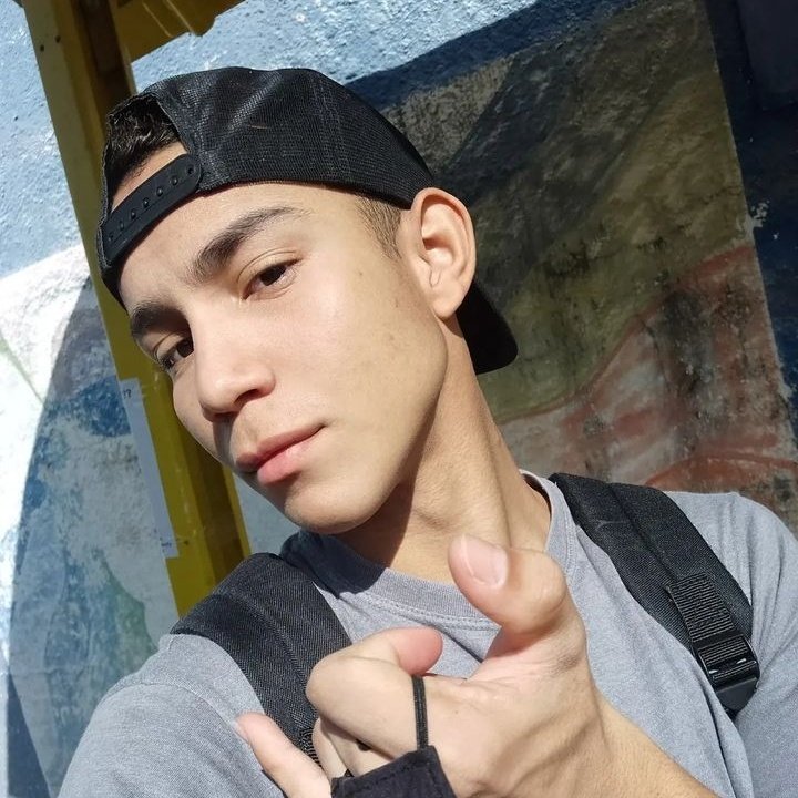 kaluh61's tweet photo. #NewProfilePic https://t.co/d9Vc059XoA